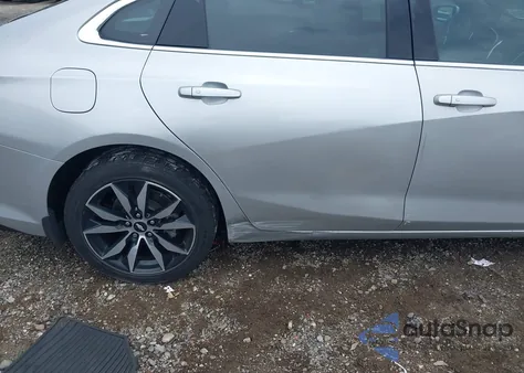 2018 Chevrolet Malibu Lt z USA, uszkodzony, nr VIN 1G1ZD5ST1JF137746